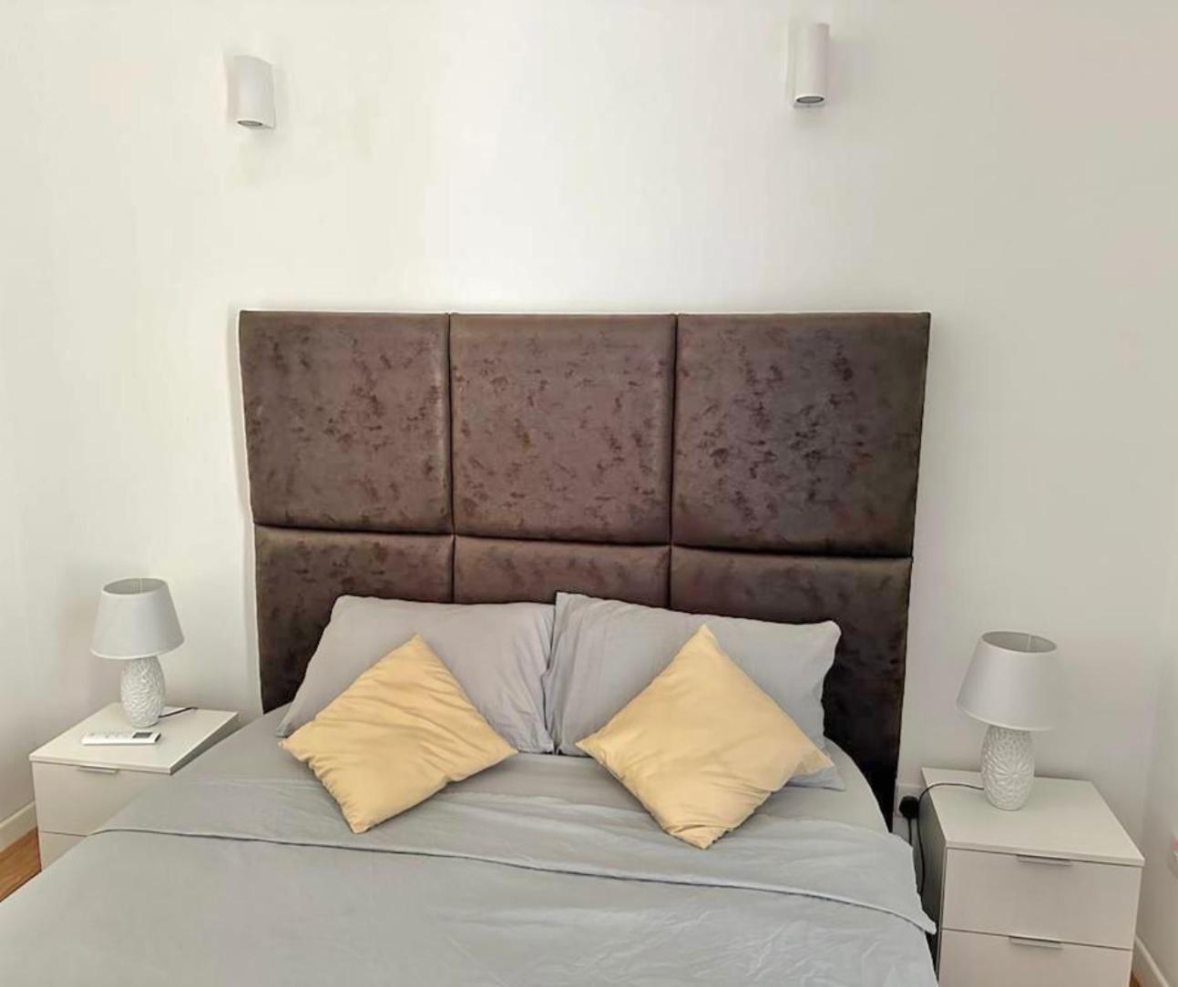 Central And Modern Valletta Flat ภายนอก รูปภาพ